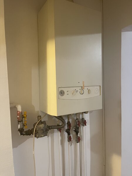 Brancoveanu, Oraselul Copiilor, Casa Muncitori